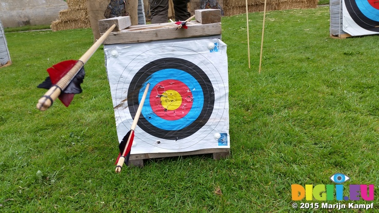 20150404_124429 Most of Marijn's arrows missed the target